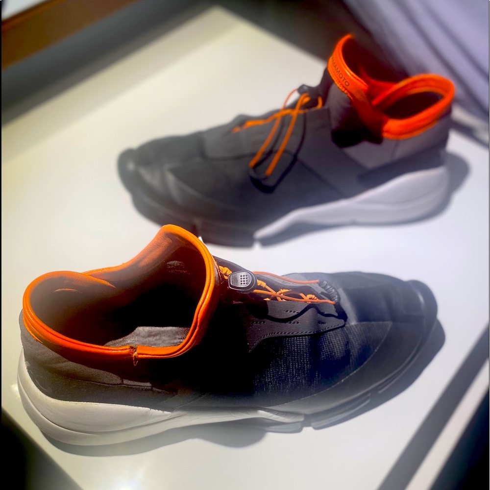 Y-3 no laces. 8.5 orange and black